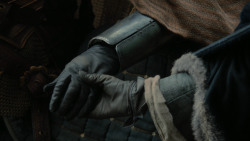 extant_GameOfThrones_2x05-TheGhostOfHarrenhal_4153