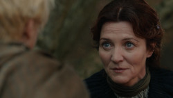 extant_GameOfThrones_2x05-TheGhostOfHarrenhal_4184