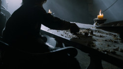 extant_GameOfThrones_2x05-TheGhostOfHarrenhal_4197