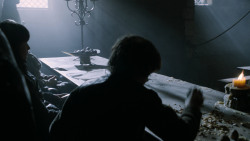 extant_GameOfThrones_2x05-TheGhostOfHarrenhal_4201