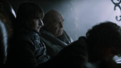extant_GameOfThrones_2x05-TheGhostOfHarrenhal_4227