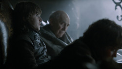 extant_GameOfThrones_2x05-TheGhostOfHarrenhal_4242