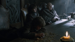 extant_GameOfThrones_2x05-TheGhostOfHarrenhal_4264