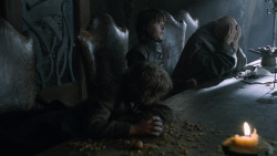 extant_GameOfThrones_2x05-TheGhostOfHarrenhal_4279