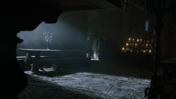 extant_GameOfThrones_2x05-TheGhostOfHarrenhal_4289