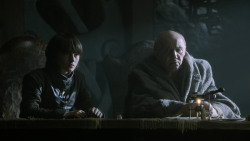 extant_GameOfThrones_2x05-TheGhostOfHarrenhal_4299