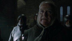 extant_GameOfThrones_2x05-TheGhostOfHarrenhal_4316