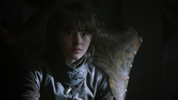 extant_GameOfThrones_2x05-TheGhostOfHarrenhal_4359