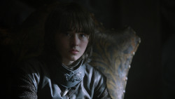 extant_GameOfThrones_2x05-TheGhostOfHarrenhal_4362