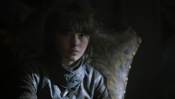 extant_GameOfThrones_2x05-TheGhostOfHarrenhal_4363