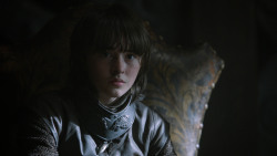 extant_GameOfThrones_2x05-TheGhostOfHarrenhal_4364