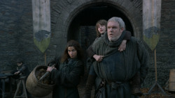 extant_GameOfThrones_2x05-TheGhostOfHarrenhal_4378