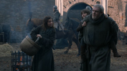 extant_GameOfThrones_2x05-TheGhostOfHarrenhal_4393
