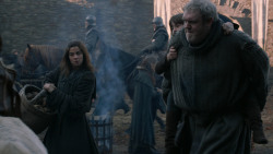 extant_GameOfThrones_2x05-TheGhostOfHarrenhal_4395