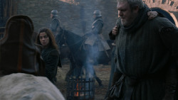 extant_GameOfThrones_2x05-TheGhostOfHarrenhal_4396