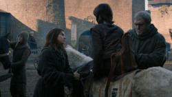 extant_GameOfThrones_2x05-TheGhostOfHarrenhal_4420
