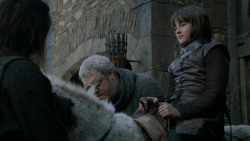 extant_GameOfThrones_2x05-TheGhostOfHarrenhal_4434