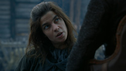 extant_GameOfThrones_2x05-TheGhostOfHarrenhal_4441