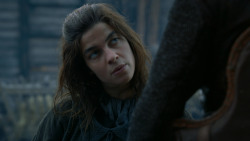 extant_GameOfThrones_2x05-TheGhostOfHarrenhal_4443