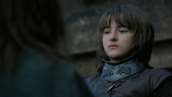 extant_GameOfThrones_2x05-TheGhostOfHarrenhal_4446