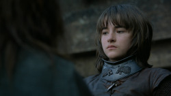 extant_GameOfThrones_2x05-TheGhostOfHarrenhal_4447