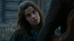 extant_GameOfThrones_2x05-TheGhostOfHarrenhal_4452
