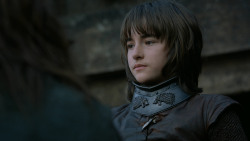 extant_GameOfThrones_2x05-TheGhostOfHarrenhal_4467