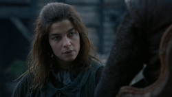 extant_GameOfThrones_2x05-TheGhostOfHarrenhal_4470