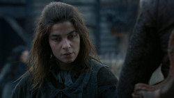 extant_GameOfThrones_2x05-TheGhostOfHarrenhal_4474