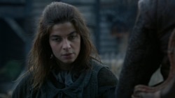 extant_GameOfThrones_2x05-TheGhostOfHarrenhal_4475