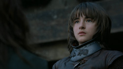 extant_GameOfThrones_2x05-TheGhostOfHarrenhal_4477
