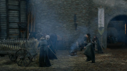 extant_GameOfThrones_2x05-TheGhostOfHarrenhal_4489