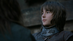 extant_GameOfThrones_2x05-TheGhostOfHarrenhal_4496