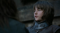 extant_GameOfThrones_2x05-TheGhostOfHarrenhal_4497