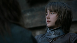 extant_GameOfThrones_2x05-TheGhostOfHarrenhal_4502