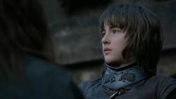extant_GameOfThrones_2x05-TheGhostOfHarrenhal_4503
