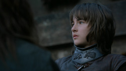 extant_GameOfThrones_2x05-TheGhostOfHarrenhal_4504