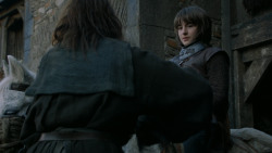 extant_GameOfThrones_2x05-TheGhostOfHarrenhal_4529