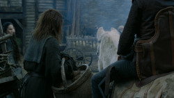 extant_GameOfThrones_2x05-TheGhostOfHarrenhal_4538