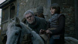 extant_GameOfThrones_2x05-TheGhostOfHarrenhal_4549