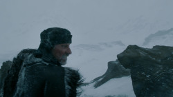 extant_GameOfThrones_2x05-TheGhostOfHarrenhal_4595
