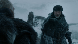 extant_GameOfThrones_2x05-TheGhostOfHarrenhal_4738