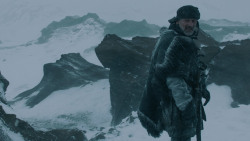 extant_GameOfThrones_2x05-TheGhostOfHarrenhal_4755