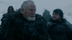 extant_GameOfThrones_2x05-TheGhostOfHarrenhal_4841