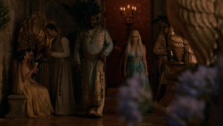 extant_GameOfThrones_2x05-TheGhostOfHarrenhal_4893