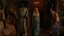 extant_GameOfThrones_2x05-TheGhostOfHarrenhal_4901