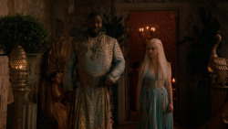 extant_GameOfThrones_2x05-TheGhostOfHarrenhal_4915