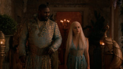 extant_GameOfThrones_2x05-TheGhostOfHarrenhal_4926