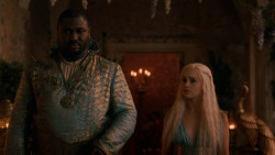 extant_GameOfThrones_2x05-TheGhostOfHarrenhal_4935