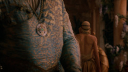 extant_GameOfThrones_2x05-TheGhostOfHarrenhal_4947